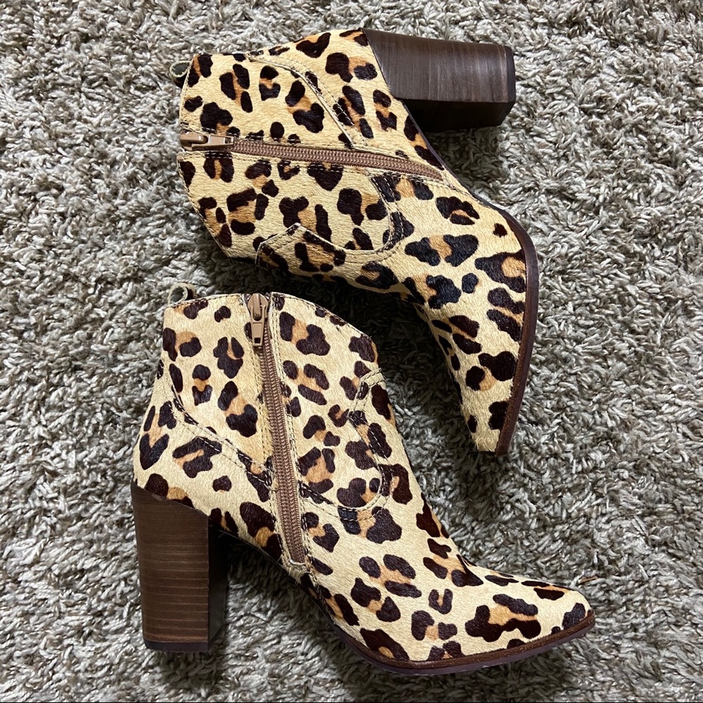 Steve Madden Ladd Cow Hair Cheetah Print Booties - Picture 3 of 16